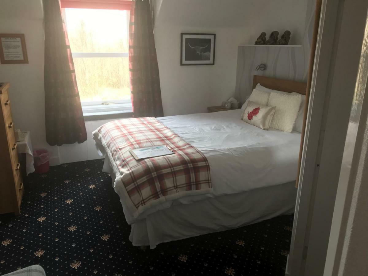 Bed and Breakfast Glenardran House à Crianlarich Extérieur photo